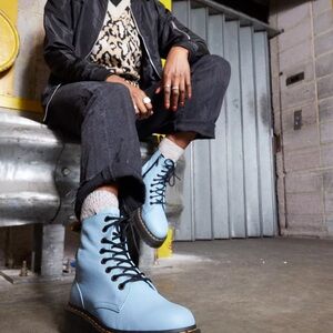 Light blue Dr marten Jadon platform boots - new - W8